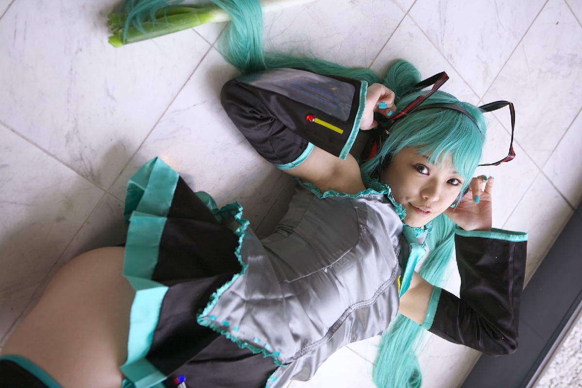 [Cosplay] Vocaloid - Sexy Hatsune Mike(17)